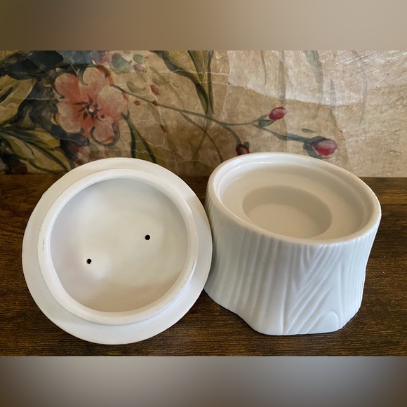 Partylite Owls on Tree Stump Tea Light Holder - Picture 7 of 7